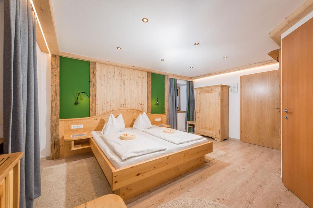Das Kleine Bio Hotel Tiefenbach Schladming Buitenkant foto